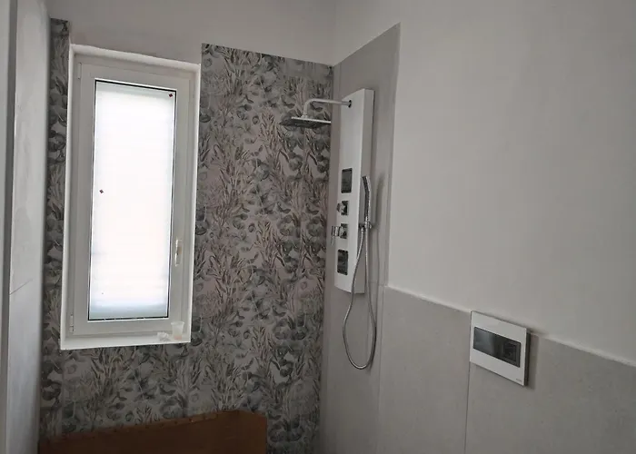 Dimo Dimira-puglia E Salento Apartament