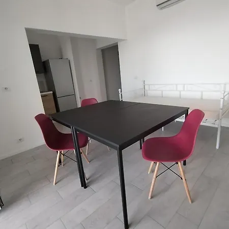 Dimo Dimira-puglia E Salento Apartment